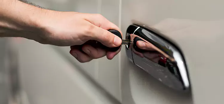 Why Choose Our Auto Locksmith Team in Elk Grove Village, IL?